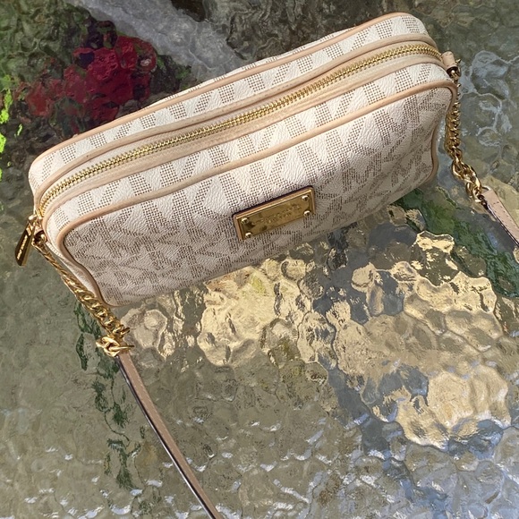 Michael Kors White Fulton Logo Crossbody Purse - Picture 9 of 16